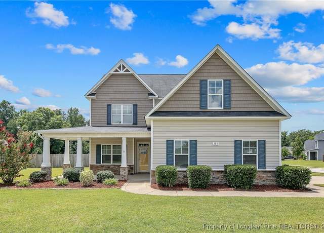 Property at 284 Ladden Ln, Raeford, NC 28376, 3 beds, 2.5 baths