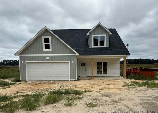 Property at 7136 Chickenfoot Rd, Fayetteville, NC 28306, 3 beds, 2.5 baths