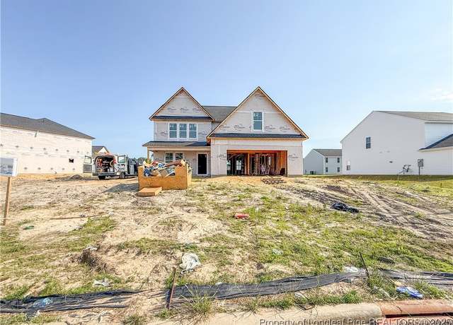 Property at 2132 Purebred (lot 165) Cir, Hope Mills, NC 28348, 5 beds, 2.5 baths
