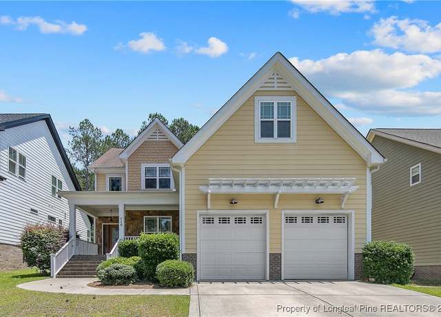 Property at 716 Micahs Way N, Spring Lake, NC 28390, 4 beds, 2.5 baths