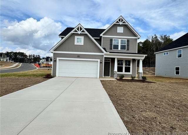 Property at 687 Southerland Peak Dr, Raeford, NC 28376, 4 beds, 2.5 baths