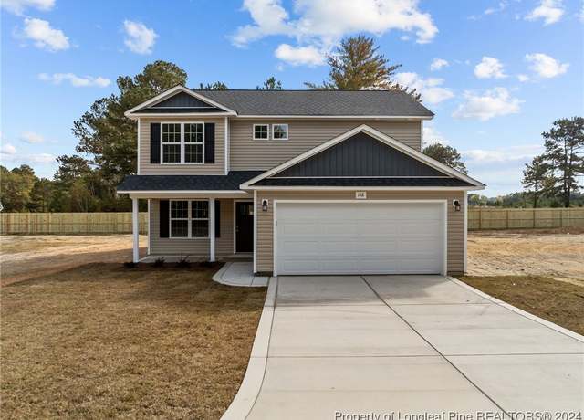 Property at 118 Return Dr, Raeford, NC 28376, 3 beds, 2.5 baths