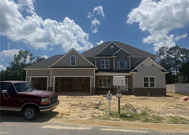 Property at 3029 Cragburn (lot 14) Pl, Fayetteville, NC 28306, 5 beds, 3.5 baths