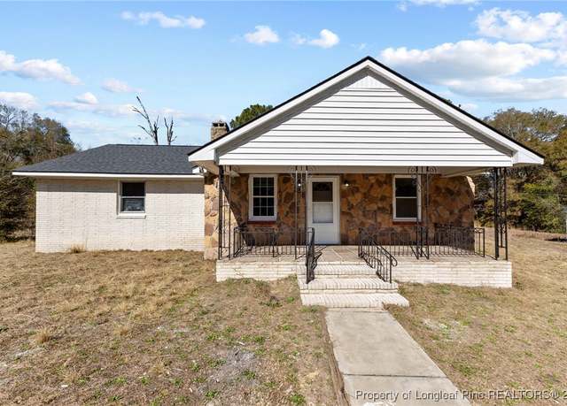 Property at 163 E Hudson St, Fayetteville, NC 28306, 4 beds, 2 baths