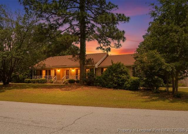 Property at 1608 Piney Creek Pl, Fayetteville, NC 28304, 3 beds, 2 baths