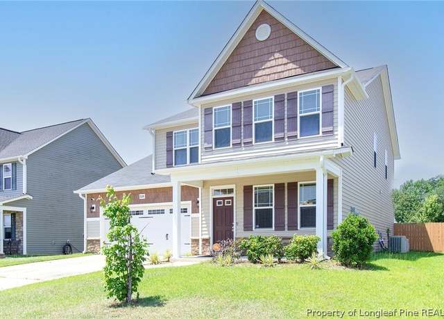 Property at 2028 Roswell Dr, Fayetteville, NC 28314, 5 beds, 3.5 baths