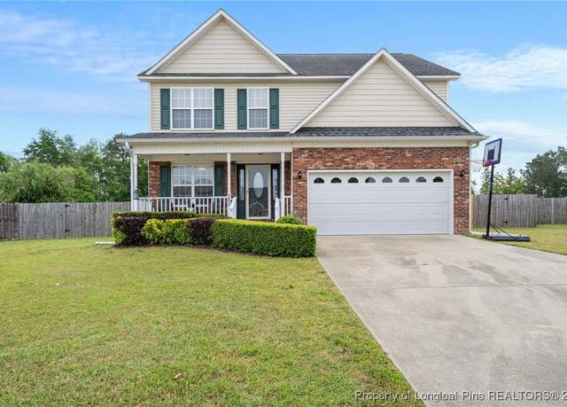 Property at 151 Sandspur Ct, Raeford, NC 28376, 4 beds, 2.5 baths