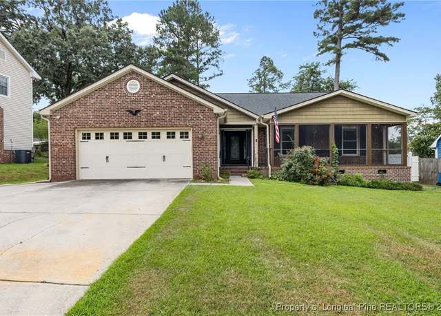 Property at 6053 Lakeway Dr, Fayetteville, NC 28306, 4 beds, 3 baths