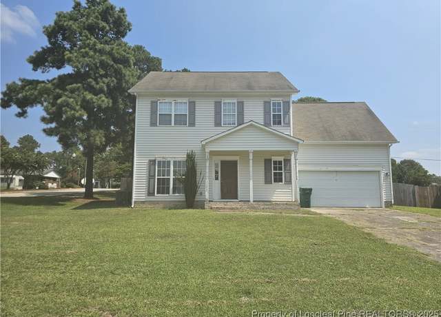 Property at 501 Polygon Pl, Fayetteville, NC 28306, 3 beds, 2.5 baths