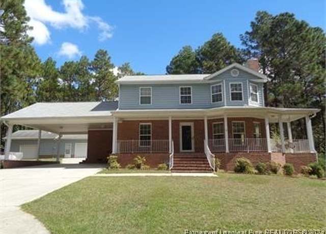 Property at 620 Myra Rd, Raeford, NC 28376, 3 beds, 2.5 baths