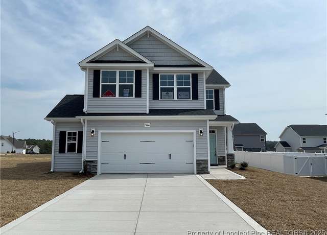 Property at 5666 Tall Timbers Dr, Fayetteville, NC 28311, 4 beds, 2.5 baths
