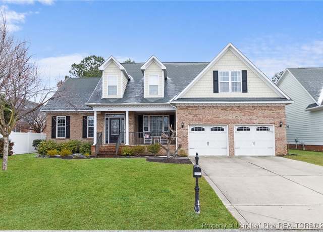 Property at 4007 Summerberry Dr, Fayetteville, NC 28306, 5 beds, 3.5 baths