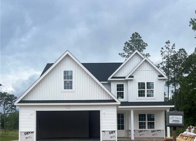 Property at 400 Whitestone Dr, Fayetteville, NC 28312, 4 beds, 3.5 baths