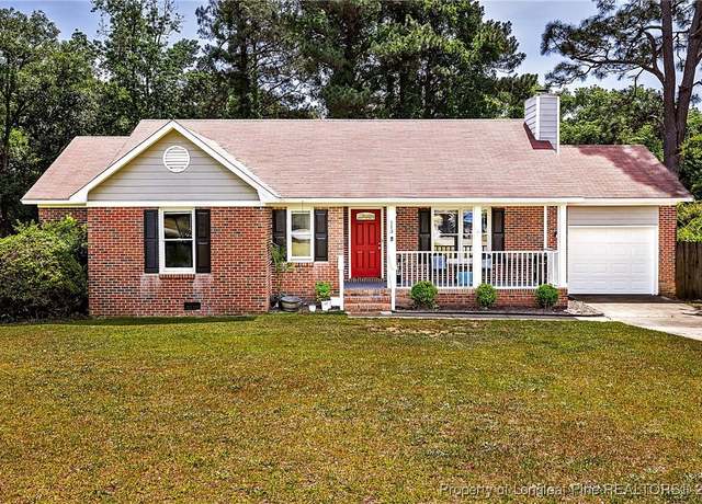 Property at 113 Damson Ct, Raeford, NC 28376, 3 beds, 2 baths