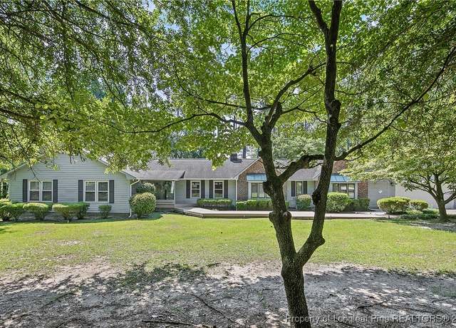Property at 513 Hilliard Dr, Fayetteville, NC 28311, 3 beds, 3.5 baths