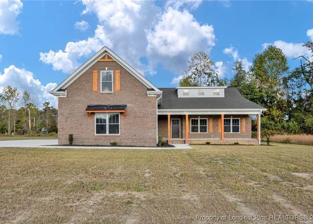 Property at 64 Natural Brook Dr, Lumberton, NC 28360, 4 beds, 3 baths