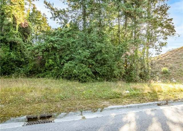 Property at 1055 Winslow St, Fayetteville, NC 28306