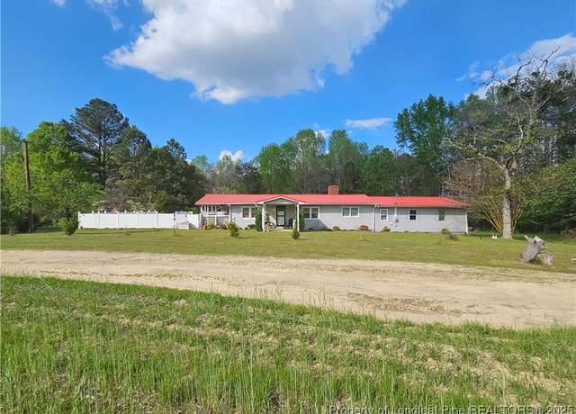 Property at 164 Woodrow Mcduffie Ln, Sanford, NC 27332, 3 beds, 2 baths