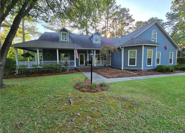 Property at 4701 Sevilla Cir, Fayetteville, NC 28303, 4 beds, 3.5 baths
