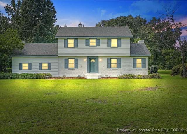 Property at 226 Forest Rd, Lumberton, NC 28358, 4 beds, 2.5 baths