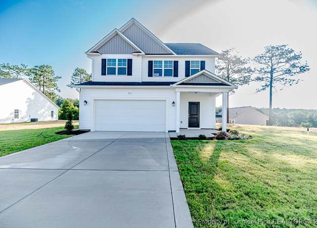 Property at 30 Blackgum Ct, Spring Lake, NC 28390, 4 beds, 2.5 baths