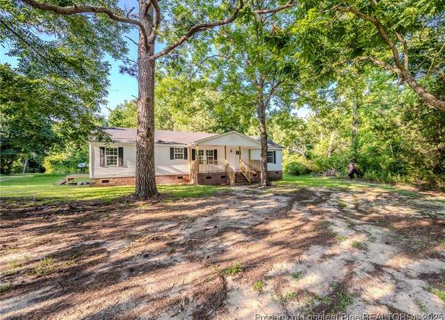 Property at 40 Ella Bell Rd, Clarkton, NC 28433, 3 beds, 2 baths