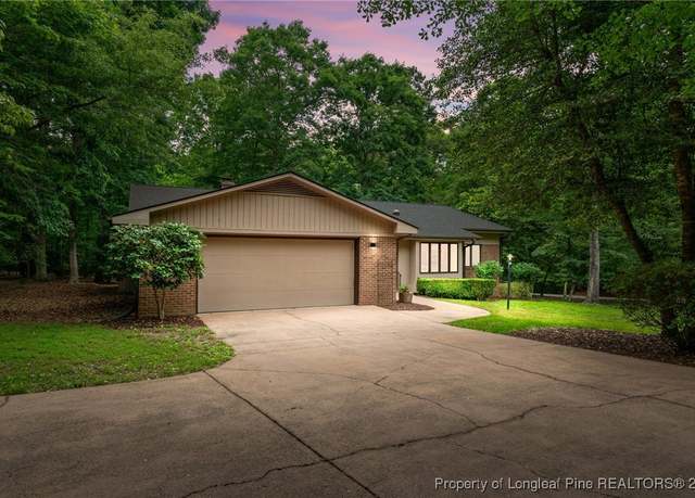 Property at 2024 Sandalwood Dr, Sanford, NC 27332, 3 beds, 2 baths