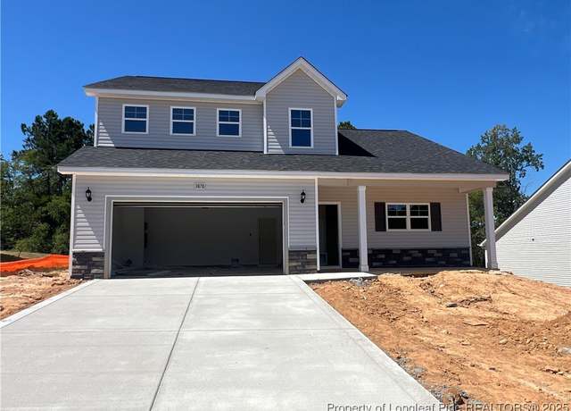 Property at 3870 Black Hills Rd, Fayetteville, NC 28311, 4 beds, 2.5 baths