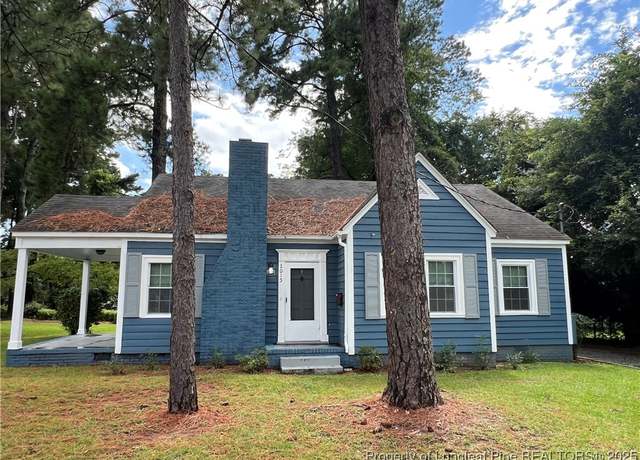 Property at 2015 Rock Ave, Fayetteville, NC 28303, 3 beds, 2.5 baths