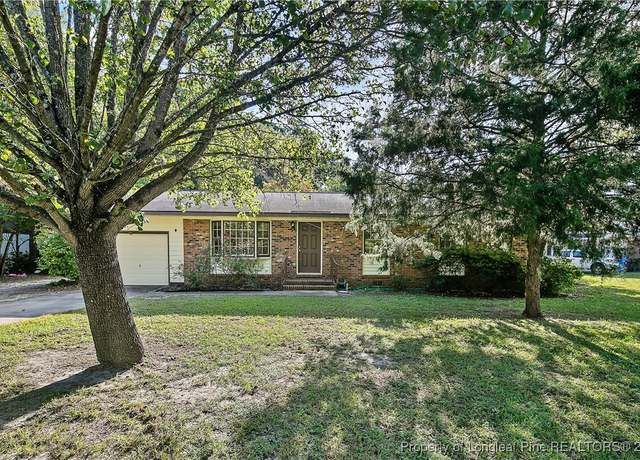 Property at 1001 Arberdale Dr, Fayetteville, NC 28304, 3 beds, 2 baths