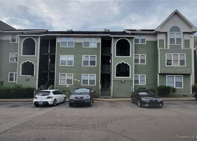 Property at 946 Stewarts Creek Dr #8, Fayetteville, NC 28314, 2 beds, 2 baths