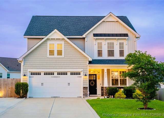 Property at 422 Longthorpe Rd, Fayetteville, NC 28311, 4 beds, 2.5 baths