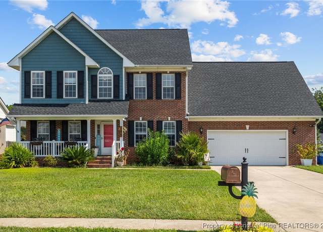 Property at 195 Hogart St, Raeford, NC 28376, 3 beds, 2.5 baths