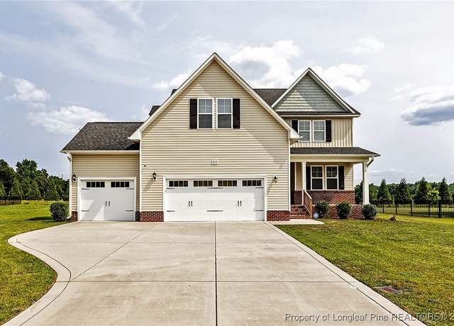 Property at 3832 Barnsdale Dr, Wade, NC 28395, 4 beds, 2.5 baths