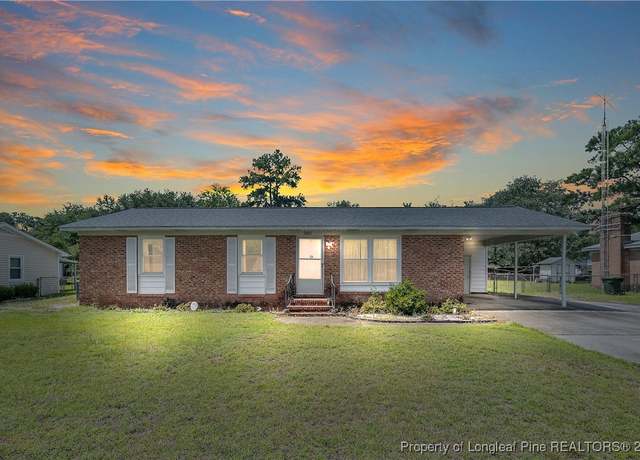 Property at 3316 Forest Lake Dr, Hope Mills, NC 28348, 3 beds, 1.5 baths
