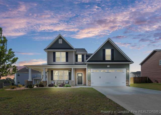 Property at 5113 Boxcut Ln, Hope Mills, NC 28348, 4 beds, 2.5 baths