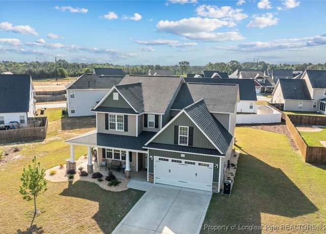 Property at 5113 Boxcut Ln, Hope Mills, NC 28348, 4 beds, 2.5 baths