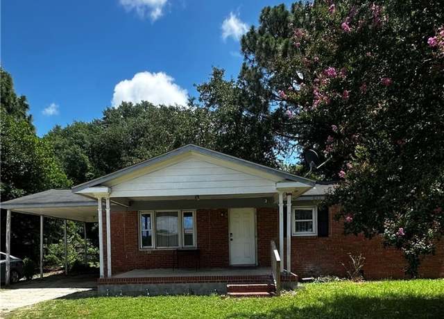Property at 3205 Bolton St, Fayetteville, NC 28306, 3 beds, 1 bath