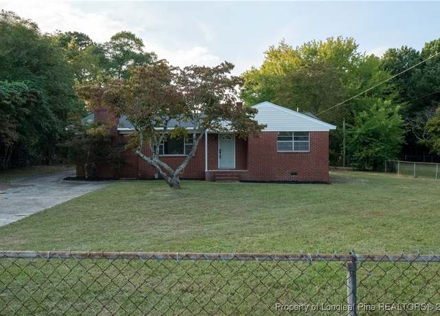 Property at 780 Joefield Dr, Fayetteville, NC 28311, 3 beds, 2 baths