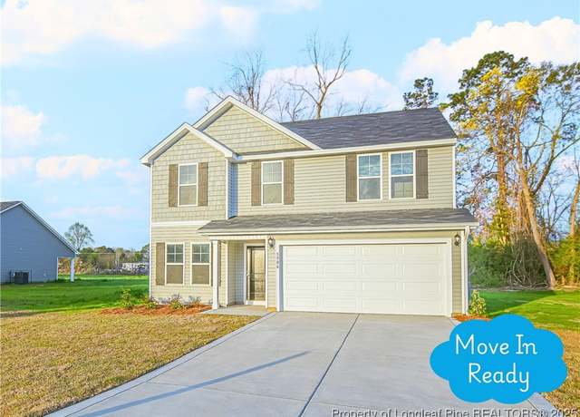 Property at 5906 Gator Way, Hope Mills, NC 28348, 4 beds, 2.5 baths