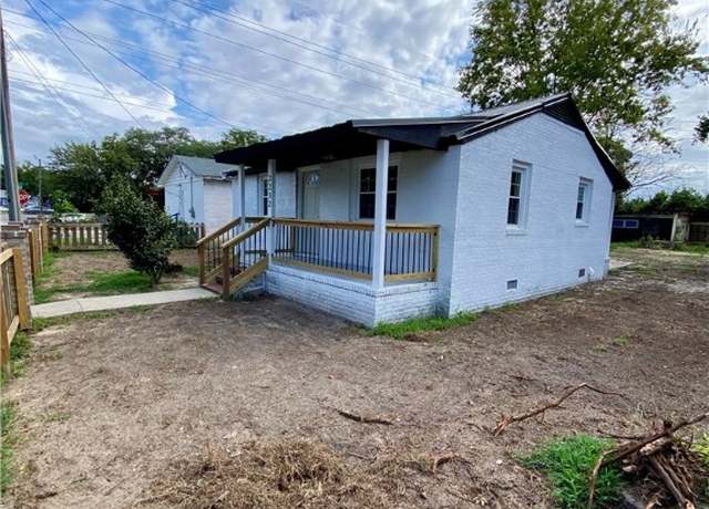 Property at 2232 Progress St, St, Fayetteville, NC 28306, 2 beds, 1 bath