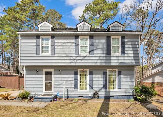 Property at 1741 Daisy Ln, Fayetteville, NC 28303, 5 beds, 3.5 baths