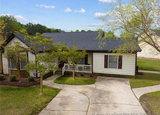 Property at 901 Peed Dr, Greenville, NC 27834, 3 beds, 2 baths