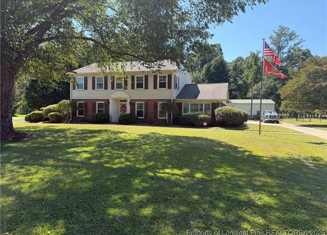 Property at 1950 Middle Rd, Fayetteville, NC 28312, 4 beds, 3 baths