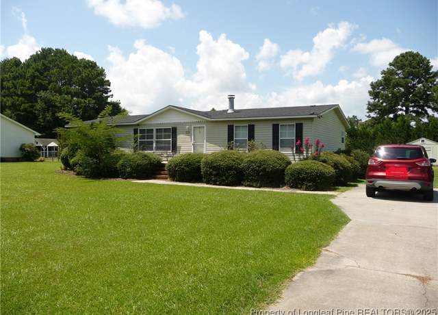 Property at 513 Derwood Rd, Lumberton, NC 28358, 3 beds, 2 baths