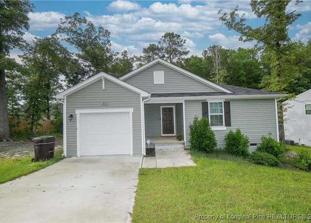 Property at 29 York Ct, Spring Lake, NC 28390, 3 beds, 2 baths
