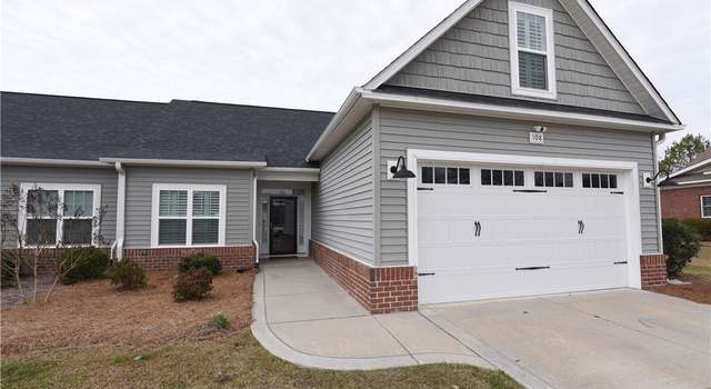Photo of 108 Oak Point Cir W, Lumberton, NC 28358