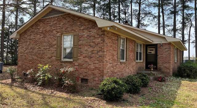 Photo of 2110 Griffin St, Lumberton, NC 28358