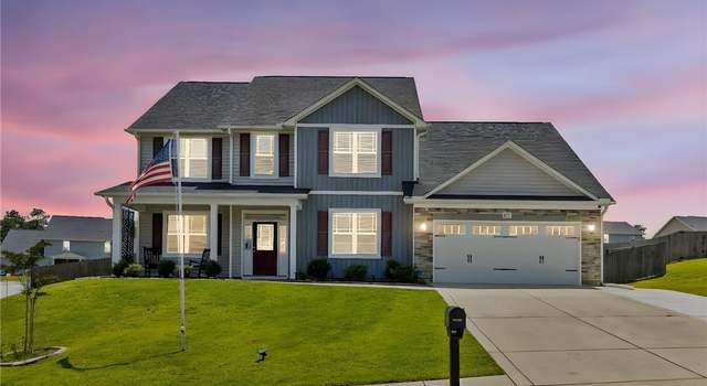 Photo of 614 Angel Oak Dr, Bunnlevel, NC 28323