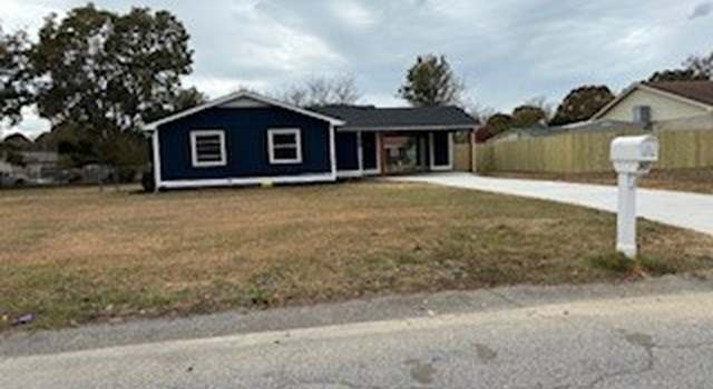 Photo of 4719 Bent Pine Dr, Fayetteville, NC 28304